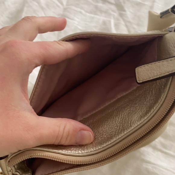 Gold Coach crossbody bag. - Picture 9 of 9